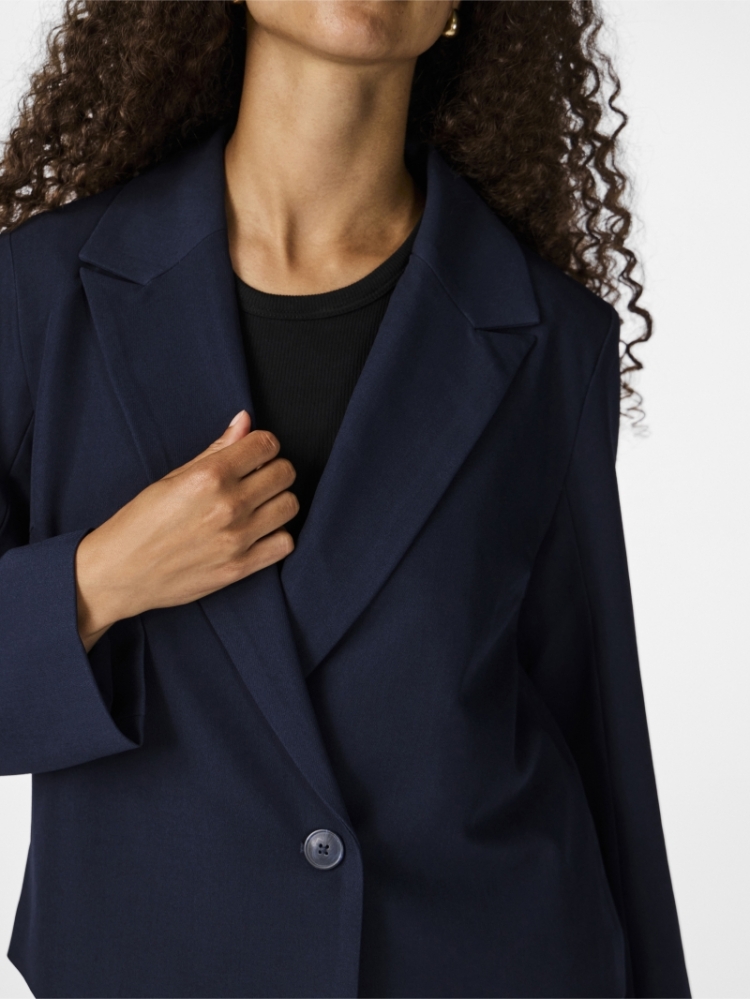  NAVY BLAZER