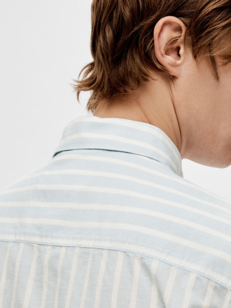  CASHMERE BLUE