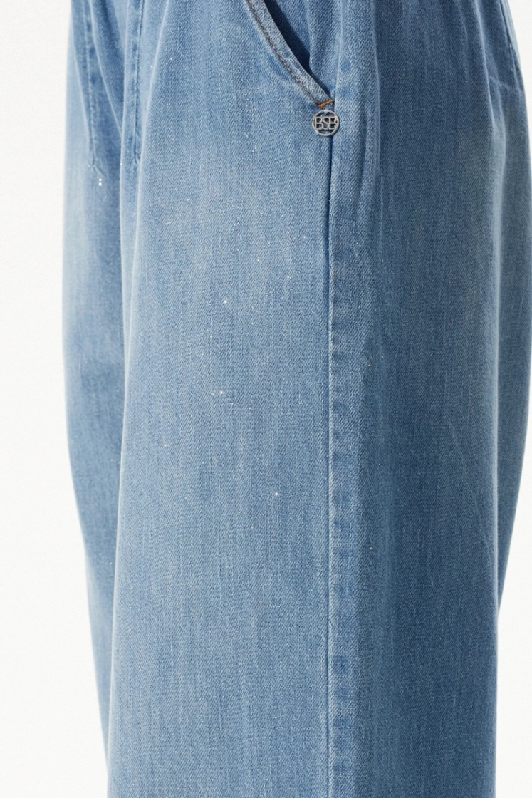  BLUE DENIM