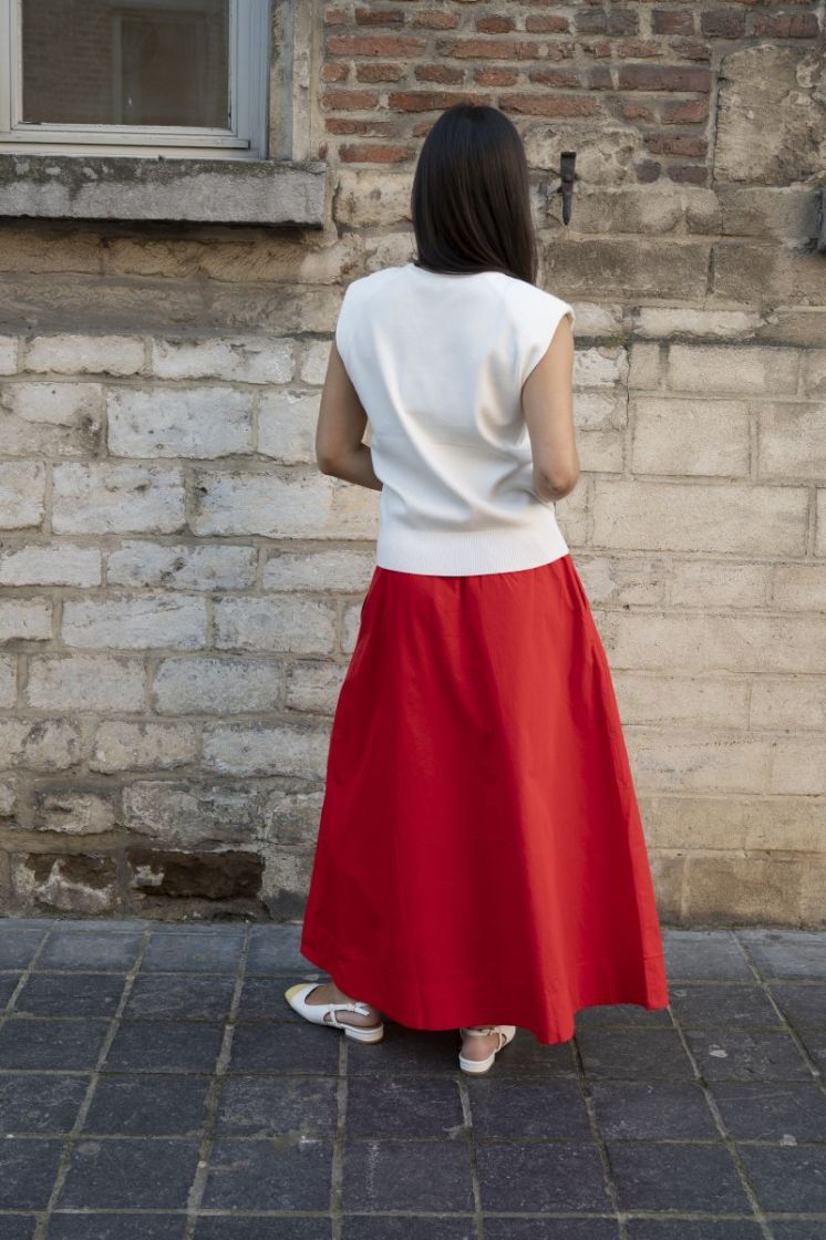  FIERY RED