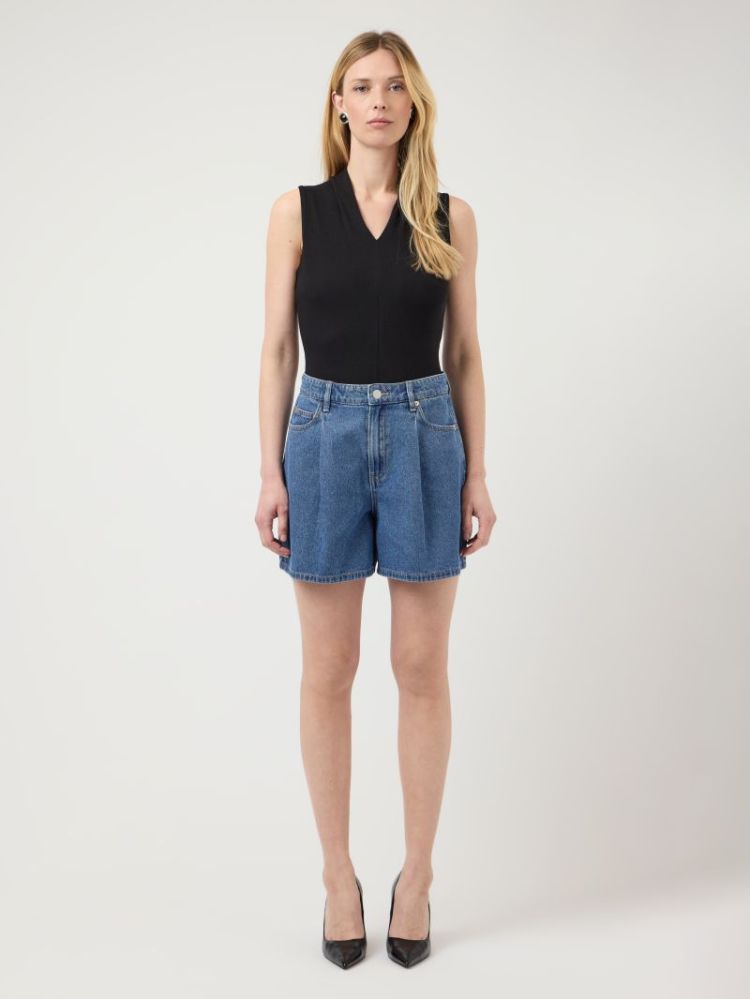  MEDIUM BLUE