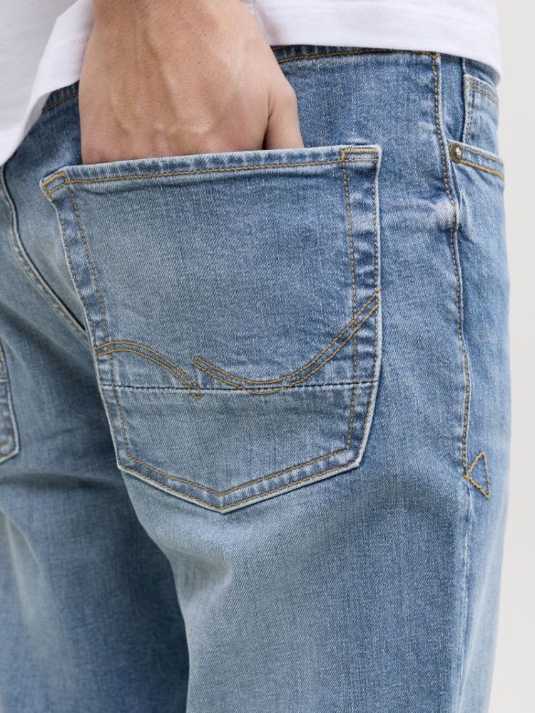  BLUE DENIM