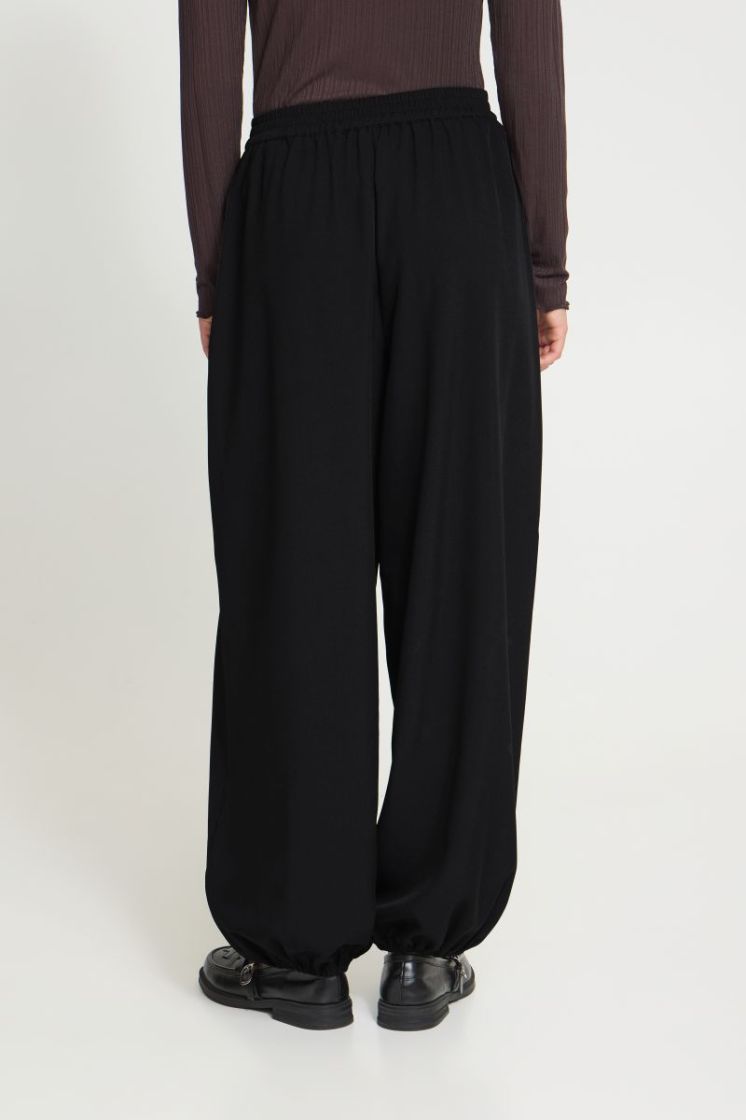  194008 BLACK
