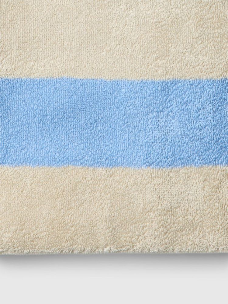  CASHMERE BLUE