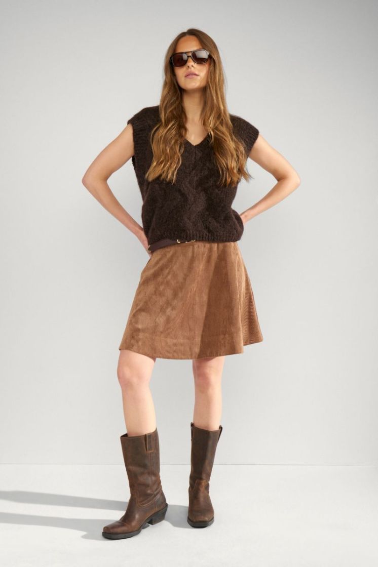  5698 BLACK COFF