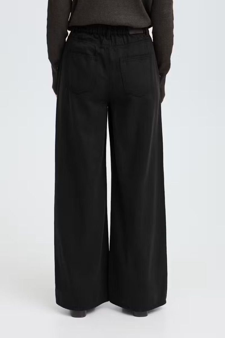 50210742 ISMINE 193911 BLACK