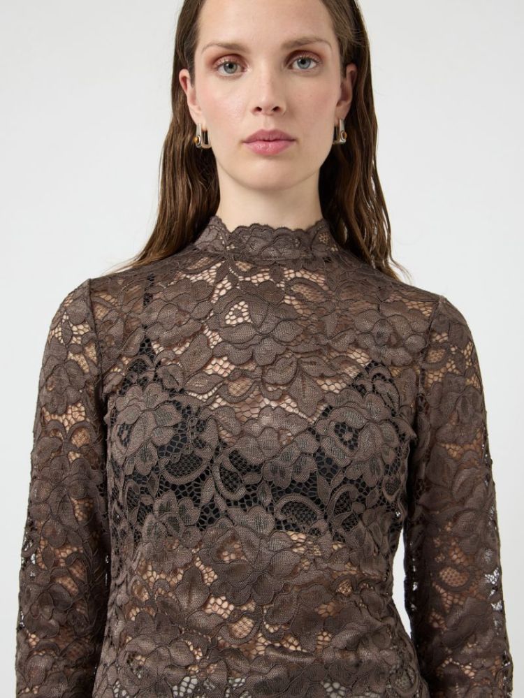  CHOCOLATE BROWN