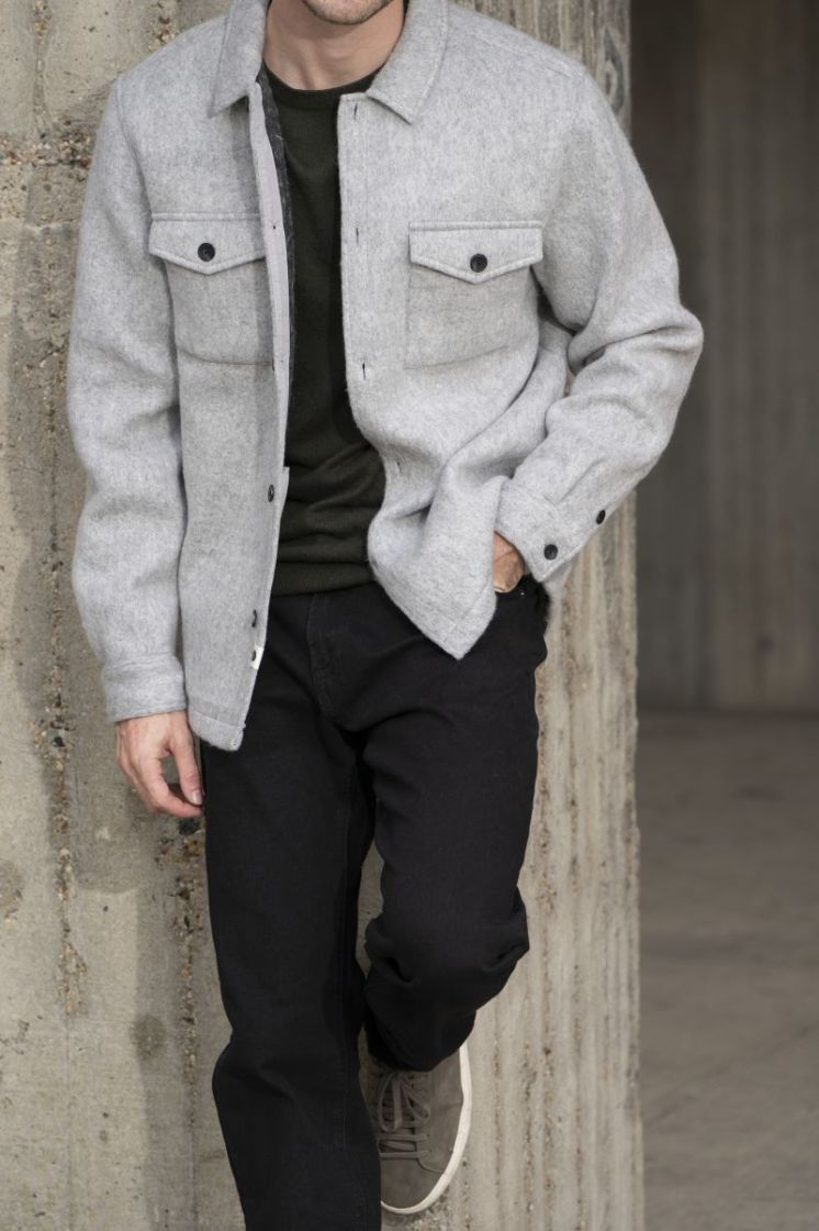  BLACK DENIM