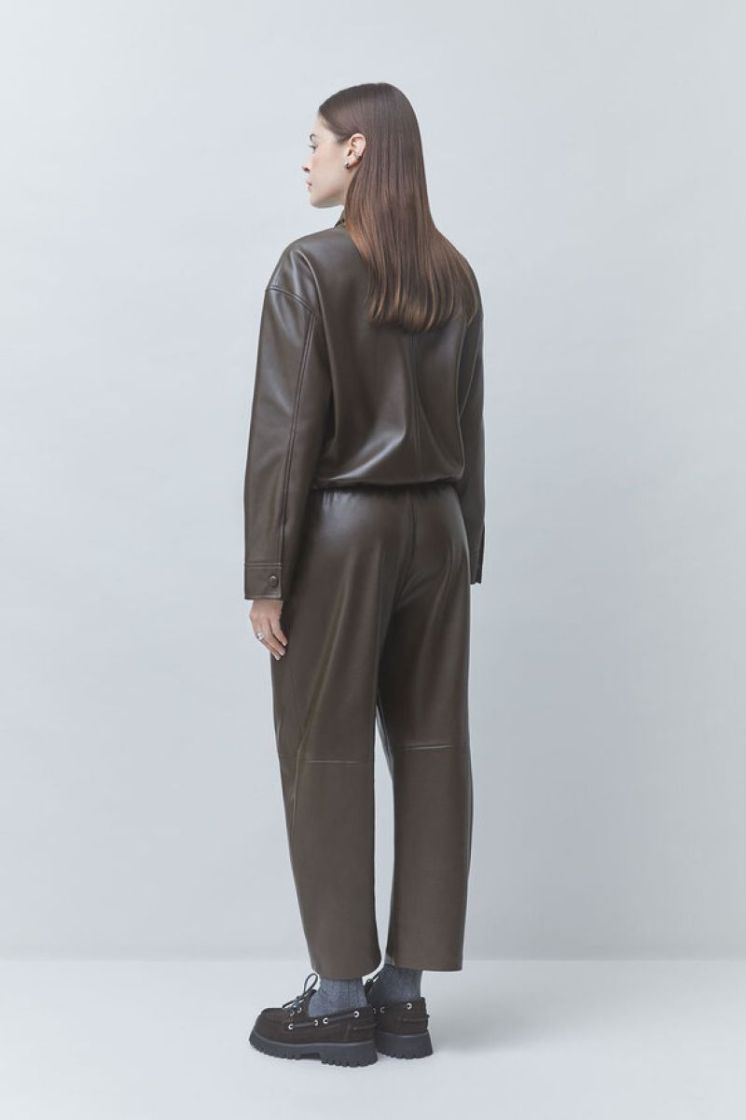  19 KAKI