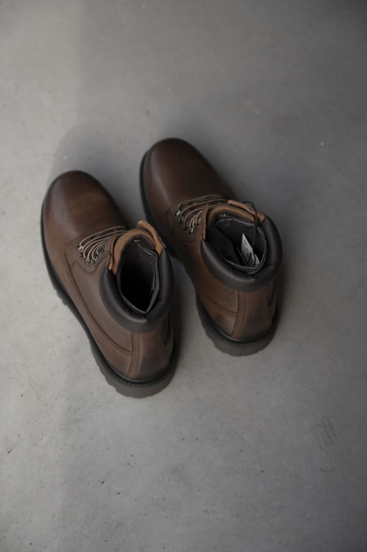 BROWN STONE